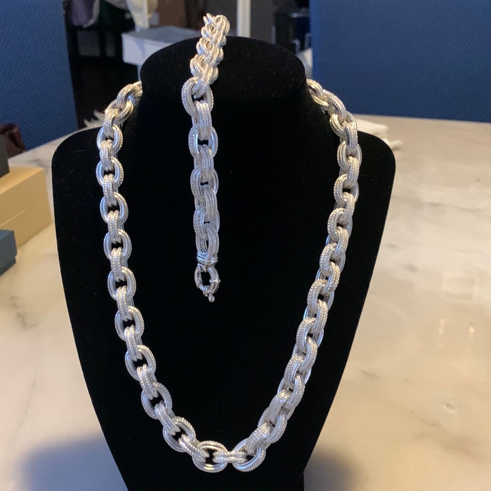 Italian SS necklace 20 inch, and bracelet 8 inch